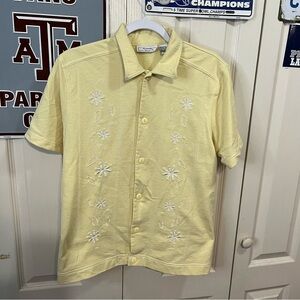 Keneth Too Women’s Embroidered Bottom Down Blouse